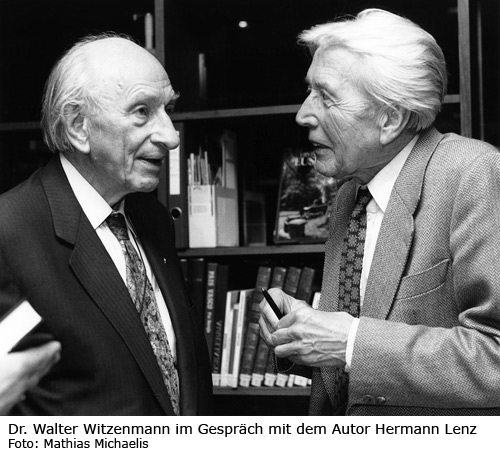 Dr Walter Witzenmann im Gesprch mit dem Schriftsteller Hermann Lenz, Foto: Mathis Michaelis